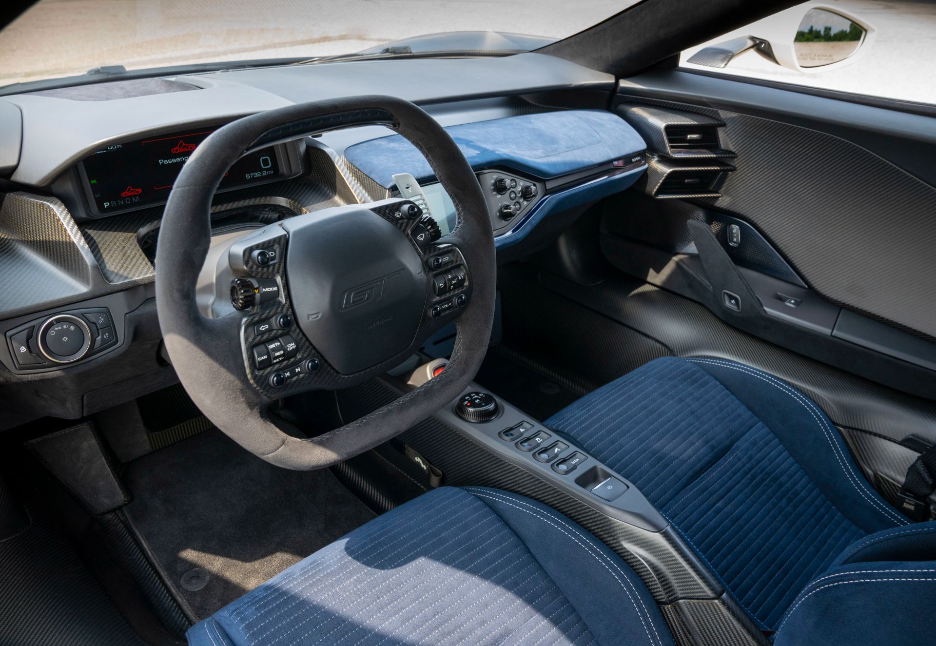 2022 Ford GT 64 Heritage Edition Interior Wallpapers #26 of 39