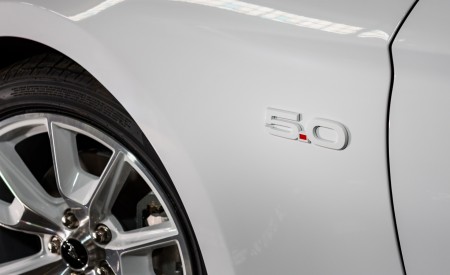 2022 Ford Mustang Ice White Appearance Package Badge Wallpapers 450x275 (12)