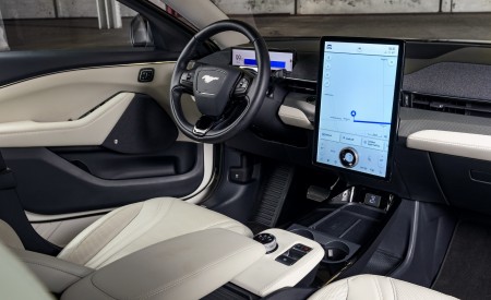 2022 Ford Mustang Mach-E Ice White Appearance Package Interior Wallpapers 450x275 (16)