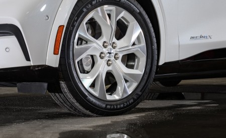 2022 Ford Mustang Mach-E Ice White Appearance Package Wheel Wallpapers 450x275 (9)