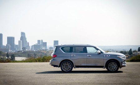 2022 Infiniti QX80 Side Wallpapers 450x275 (12)