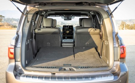 2022 Infiniti QX80 Trunk Wallpapers 450x275 (37)