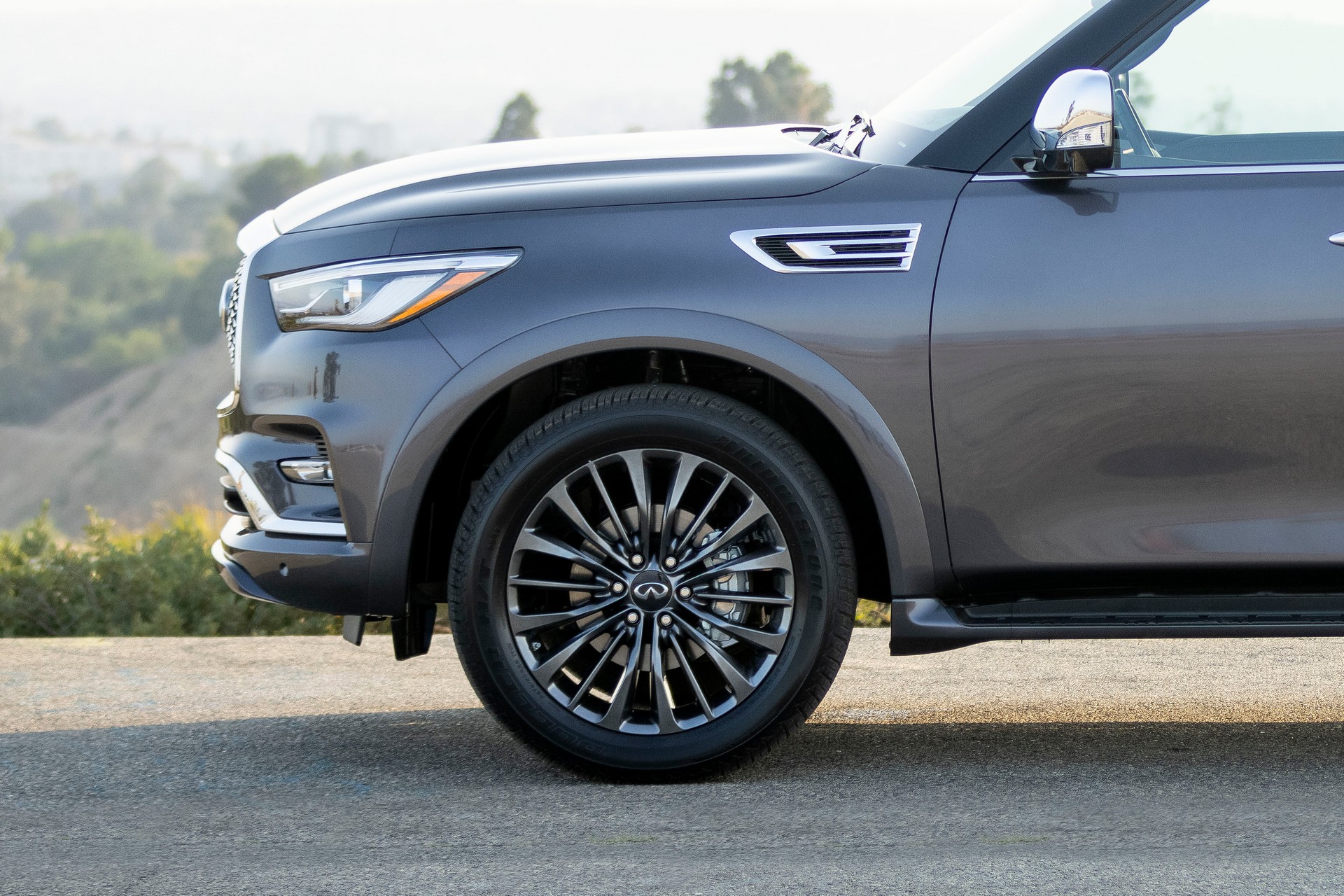 2022 Infiniti QX80 Wheel Wallpapers (13)