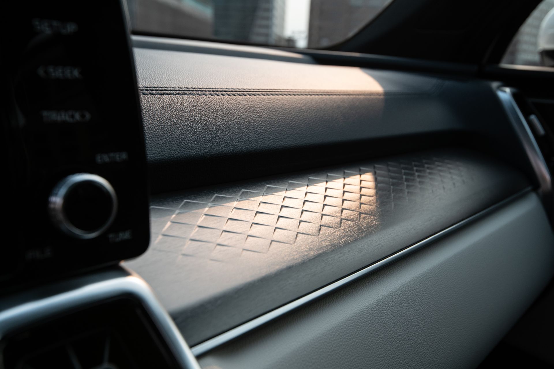 2022 Kia Sorento Plug-in Hybrid Central Console Wallpapers #26 of 38