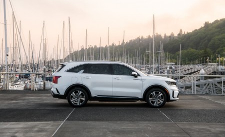 2022 Kia Sorento Plug-in Hybrid Side Wallpapers 450x275 (17)