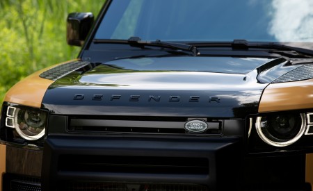 2022 Land Rover Defender Trophy Edition Front Bumper Wallpapers 450x275 (10)