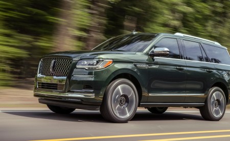 2022 Lincoln Navigator Black Label Central Park (Color: Manhattan Green) Front Three-Quarter Wallpapers 450x275 (28)