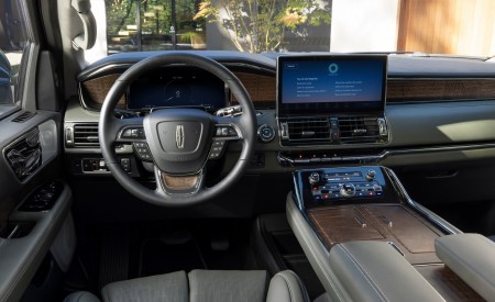 2022 Lincoln Navigator Black Label Central Park (Color: Manhattan Green) Interior Cockpit Wallpapers 450x275 (46)