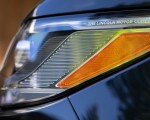 2022 Lincoln Navigator Reserve (Color: Flight Blue) Headlight Wallpapers 150x120 (12)