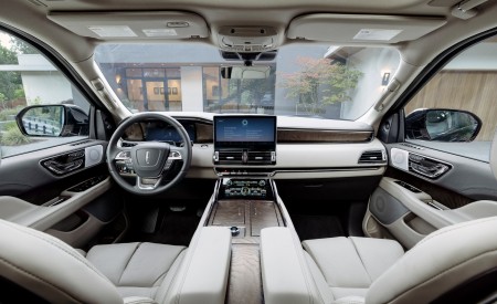 2022 Lincoln Navigator Reserve (Color: Flight Blue) Interior Wallpapers 450x275 (15)