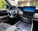 2022 Lincoln Navigator Reserve (Color: Flight Blue) Interior Wallpapers 150x120 (17)