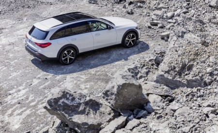 2022 Mercedes-Benz C-Class All-Terrain Rear Three-Quarter Wallpapers 450x275 (15)