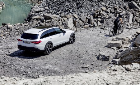 2022 Mercedes-Benz C-Class All-Terrain Rear Three-Quarter Wallpapers 450x275 (20)