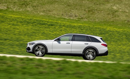 2022 Mercedes-Benz C-Class All-Terrain Side Wallpapers 450x275 (5)