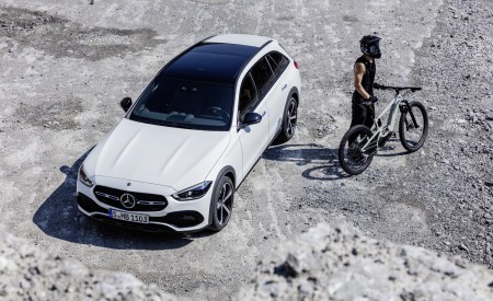 2022 Mercedes-Benz C-Class All-Terrain Top Wallpapers 450x275 (21)