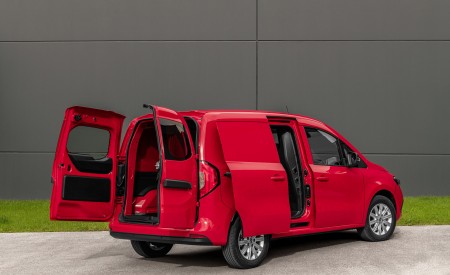 2022 Mercedes-Benz Citan Rear Three-Quarter Wallpapers 450x275 (12)