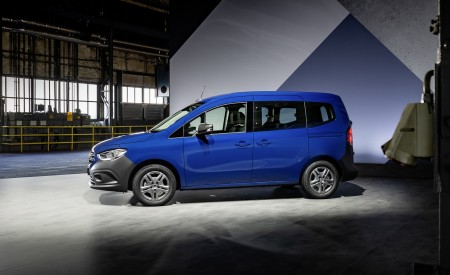 2022 Mercedes-Benz Citan Side Wallpapers 450x275 (91)