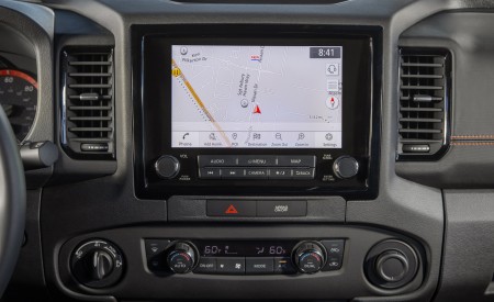 2022 Nissan Frontier Pro-4X Central Console Wallpapers  450x275 (54)