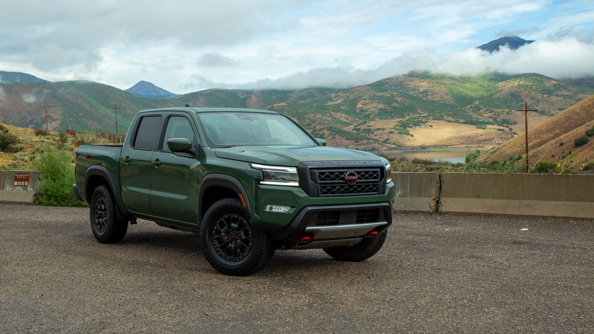 2022 Nissan Frontier Pro-4X Front Wallpapers (14)