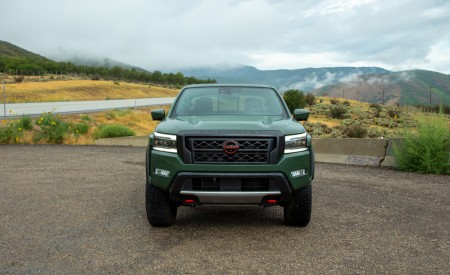 2022 Nissan Frontier Pro-4X Front Wallpapers 450x275 (20)