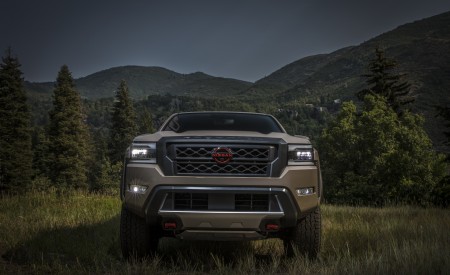 2022 Nissan Frontier Pro-4X Front Wallpapers 450x275 (4)