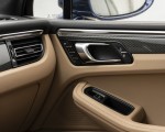 2022 Porsche Macan (Color: Gentian Blue Metallic) Interior Detail Wallpapers 150x120