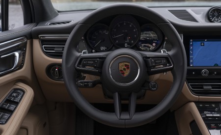 2022 Porsche Macan (Color: Gentian Blue Metallic) Interior Steering Wheel Wallpapers 450x275 (113)