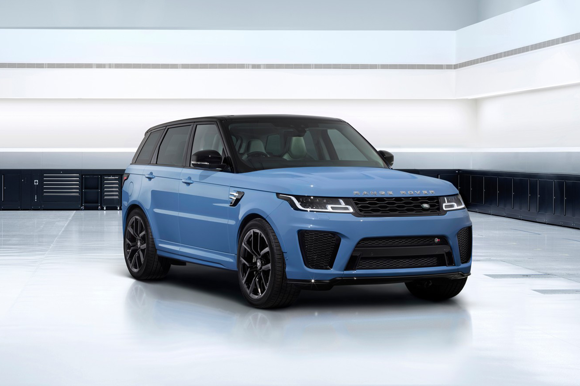 2022 Range Rover Sport SVR Ultimate Edition Front Three-Quarter Wallpapers (1)