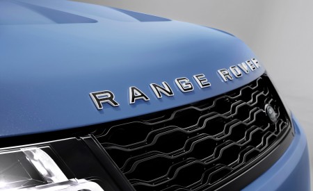 2022 Range Rover Sport SVR Ultimate Edition Grille Wallpapers 450x275 (3)