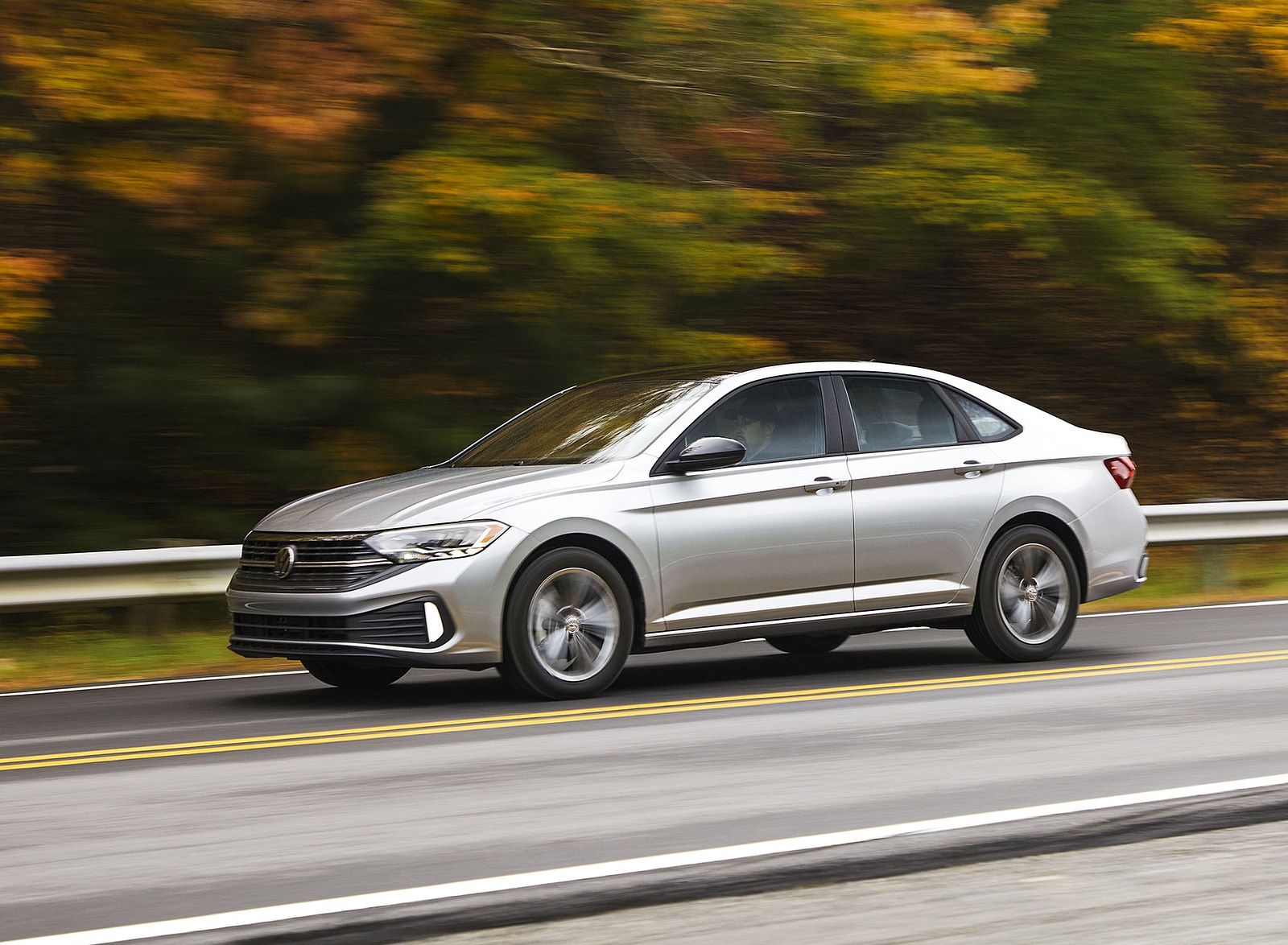 2022 Volkswagen Jetta Front Three-Quarter Wallpapers (5)