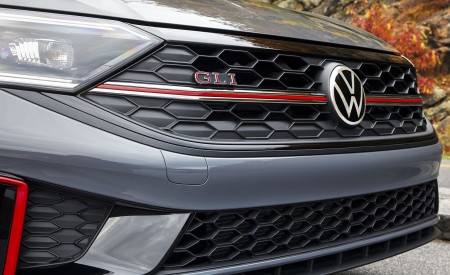 2022 Volkswagen Jetta GLI Grille Wallpapers 450x275 (17)