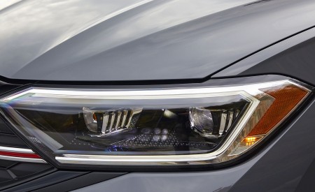 2022 Volkswagen Jetta GLI Headlight Wallpapers 450x275 (18)