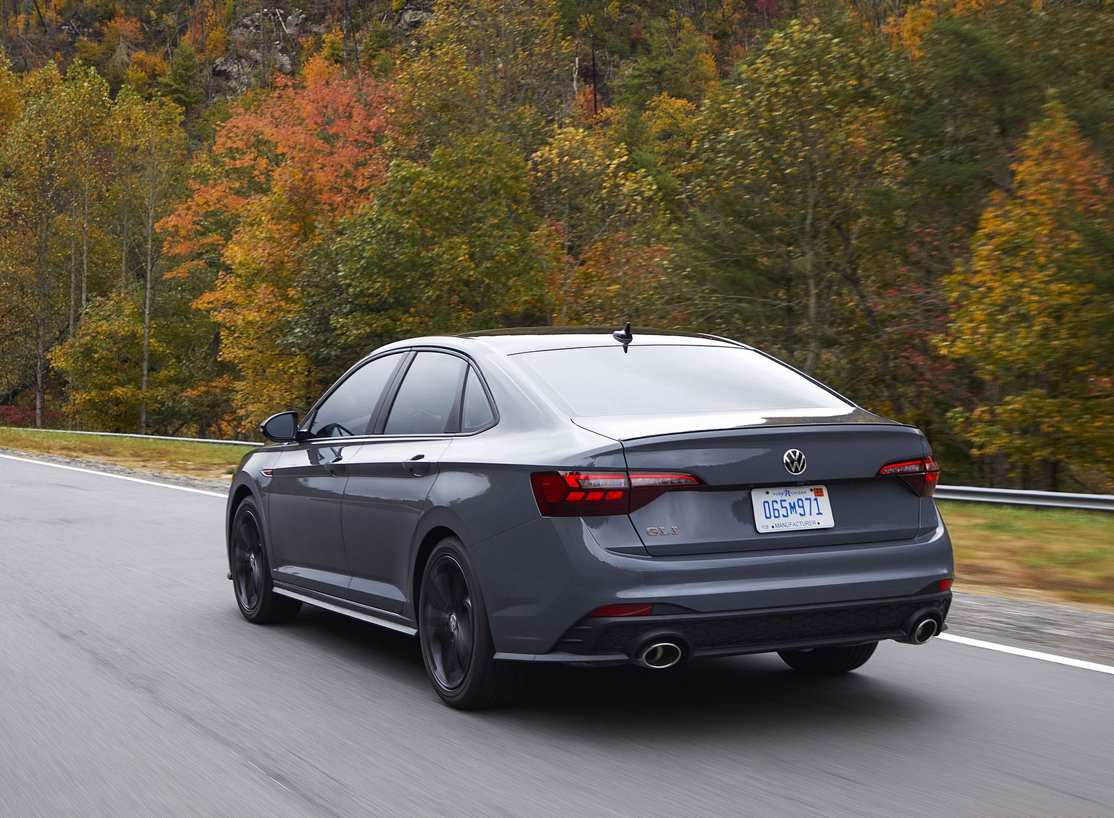 2022 Volkswagen Jetta GLI Rear Three-Quarter Wallpapers (10)