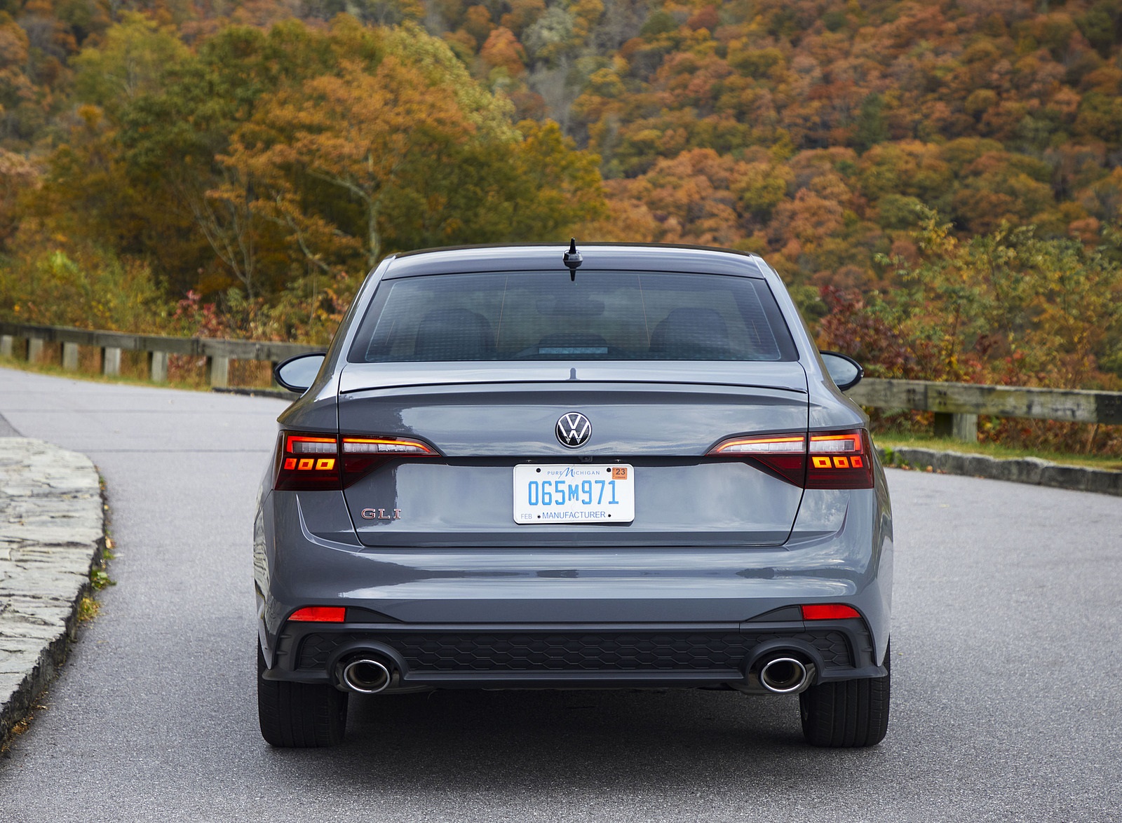 2022 Volkswagen Jetta GLI Rear Wallpapers (15)