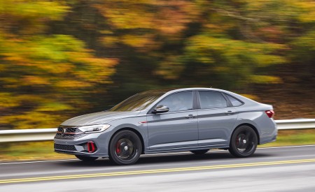 2022 Volkswagen Jetta GLI Side Wallpapers 450x275 (4)