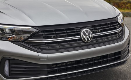 2022 Volkswagen Jetta Grille Wallpapers 450x275 (18)