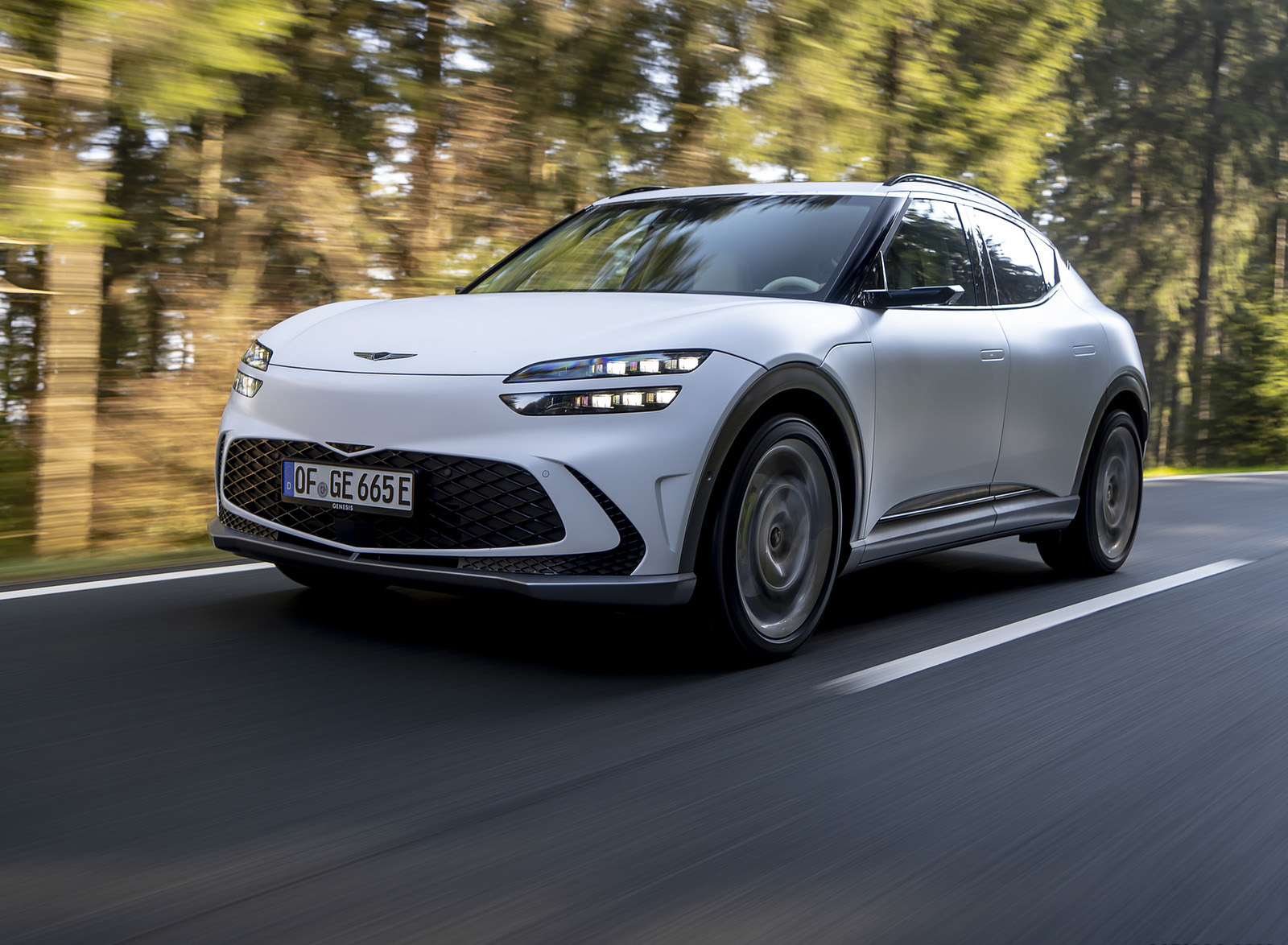 2023 Genesis GV60 Front Three-Quarter Wallpapers (8)