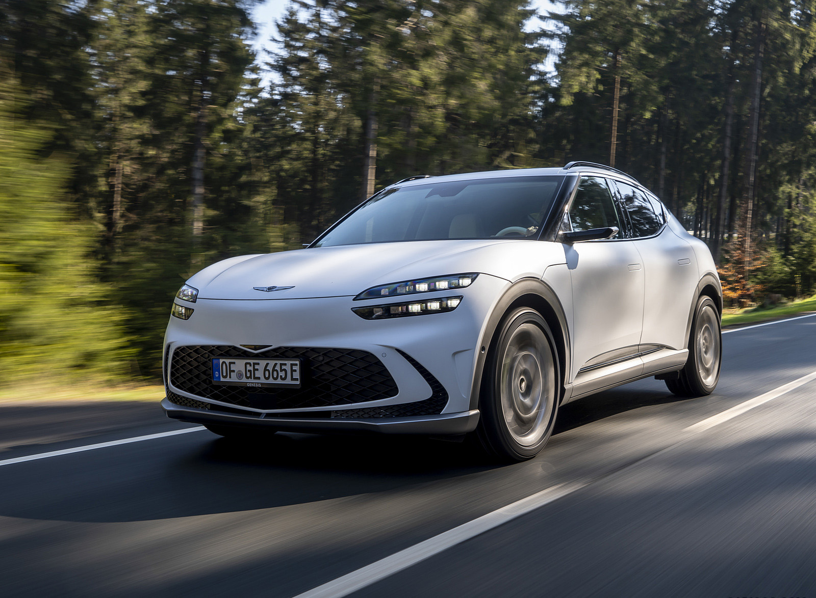 2023 Genesis GV60 Front Three-Quarter Wallpapers (15)