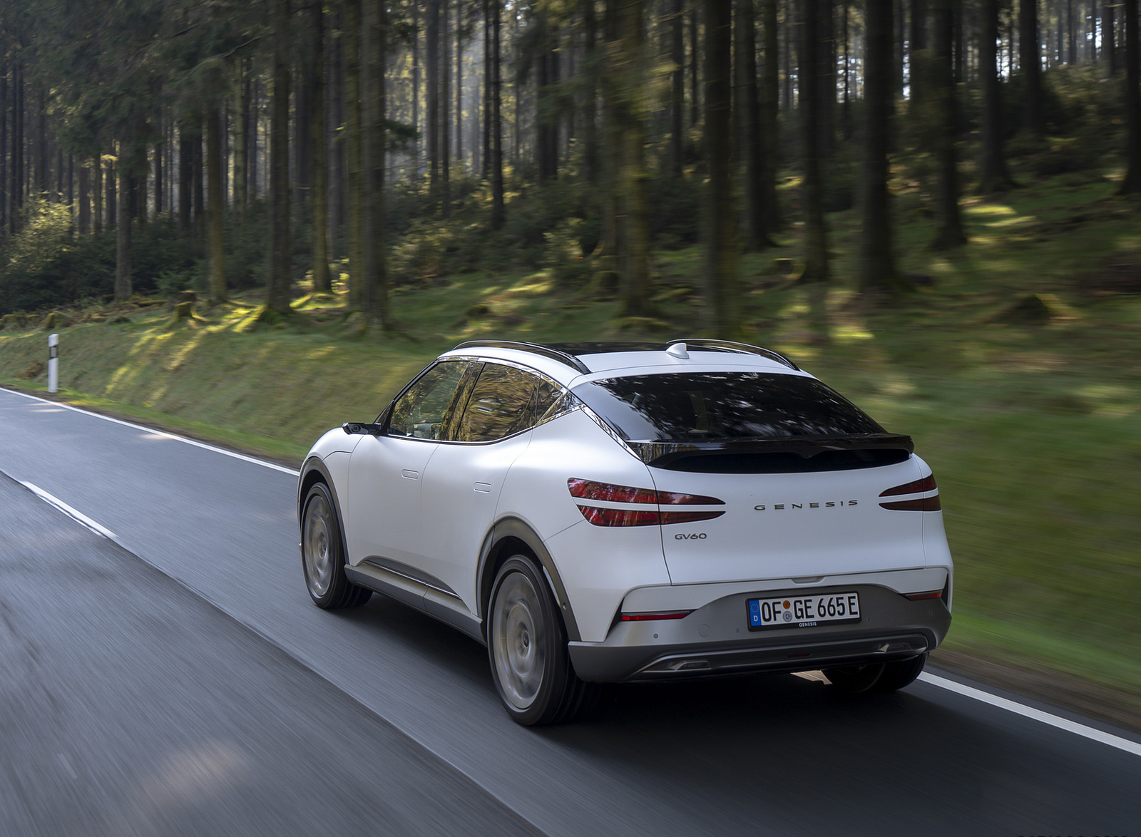 2023 Genesis GV60 Rear Three-Quarter Wallpapers (13)