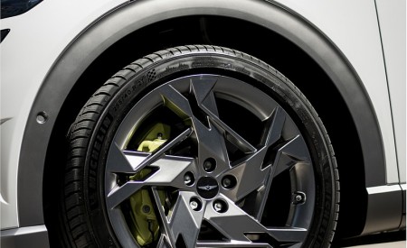 2023 Genesis GV60 Wheel Wallpapers 450x275 (43)