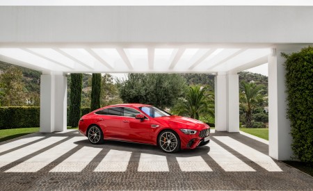2023 Mercedes-AMG GT 63 S E Performance 4-Door Front Three-Quarter Wallpapers 450x275 (22)
