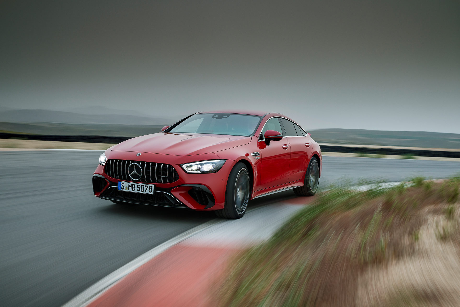 2023 Mercedes-AMG GT 63 S E Performance 4-door Front Three-Quarter Wallpapers (6)