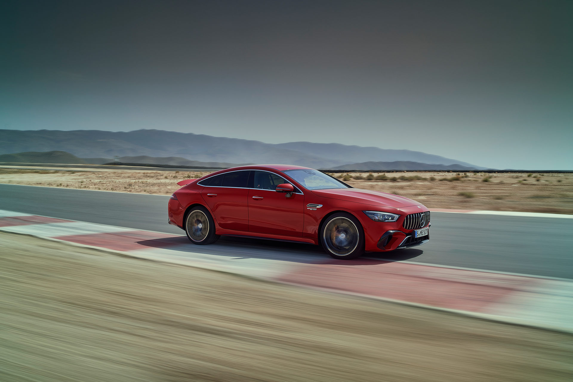 2023 Mercedes-AMG GT 63 S E Performance 4-Door Front Three-Quarter Wallpapers (13)