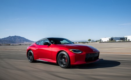 2023 Nissan Z (Color: Passion Red) Front Three-Quarter Wallpapers 450x275 (2)