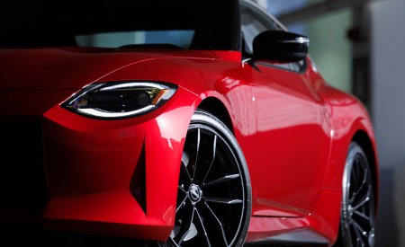 2023 Nissan Z (Color: Passion Red) Headlight Wallpapers 450x275 (28)