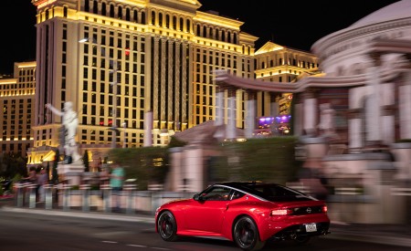2023 Nissan Z (Color: Passion Red) Rear Three-Quarter Wallpapers 450x275 (18)