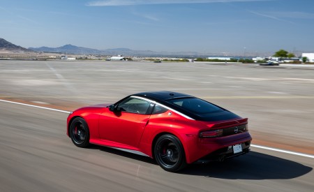 2023 Nissan Z (Color: Passion Red) Rear Three-Quarter Wallpapers 450x275 (14)