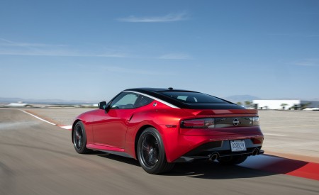 2023 Nissan Z (Color: Passion Red) Rear Three-Quarter Wallpapers 450x275 (5)