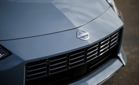 2023 Nissan Z Grille Wallpapers 450x275 (57)