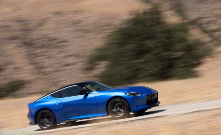 2023 Nissan Z Performance Grade (Color: Seiran Blue) Front Three-Quarter Wallpapers 450x275 (66)